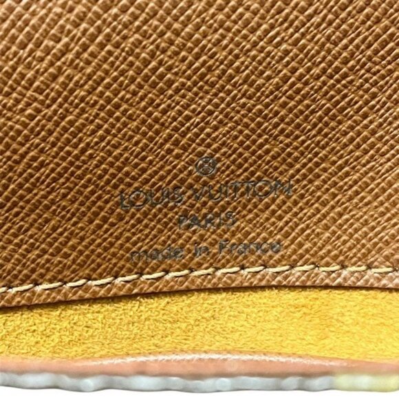 LOUIS VUITTON Brown Monogram Shoulder Bag - Picture 4 of 9